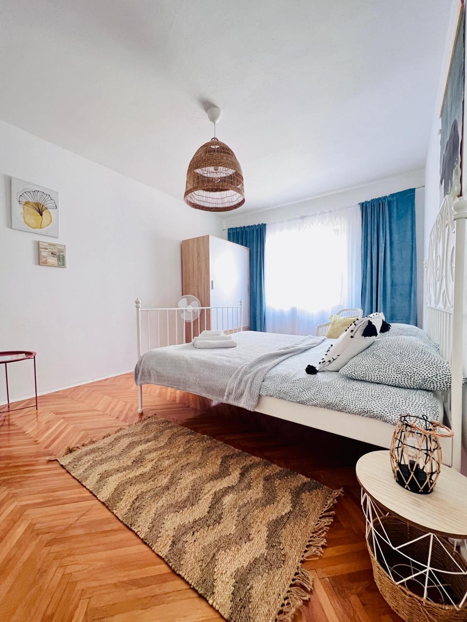 Apartmani-Okrug Gornji-Ciovo 特罗吉尔 外观 照片