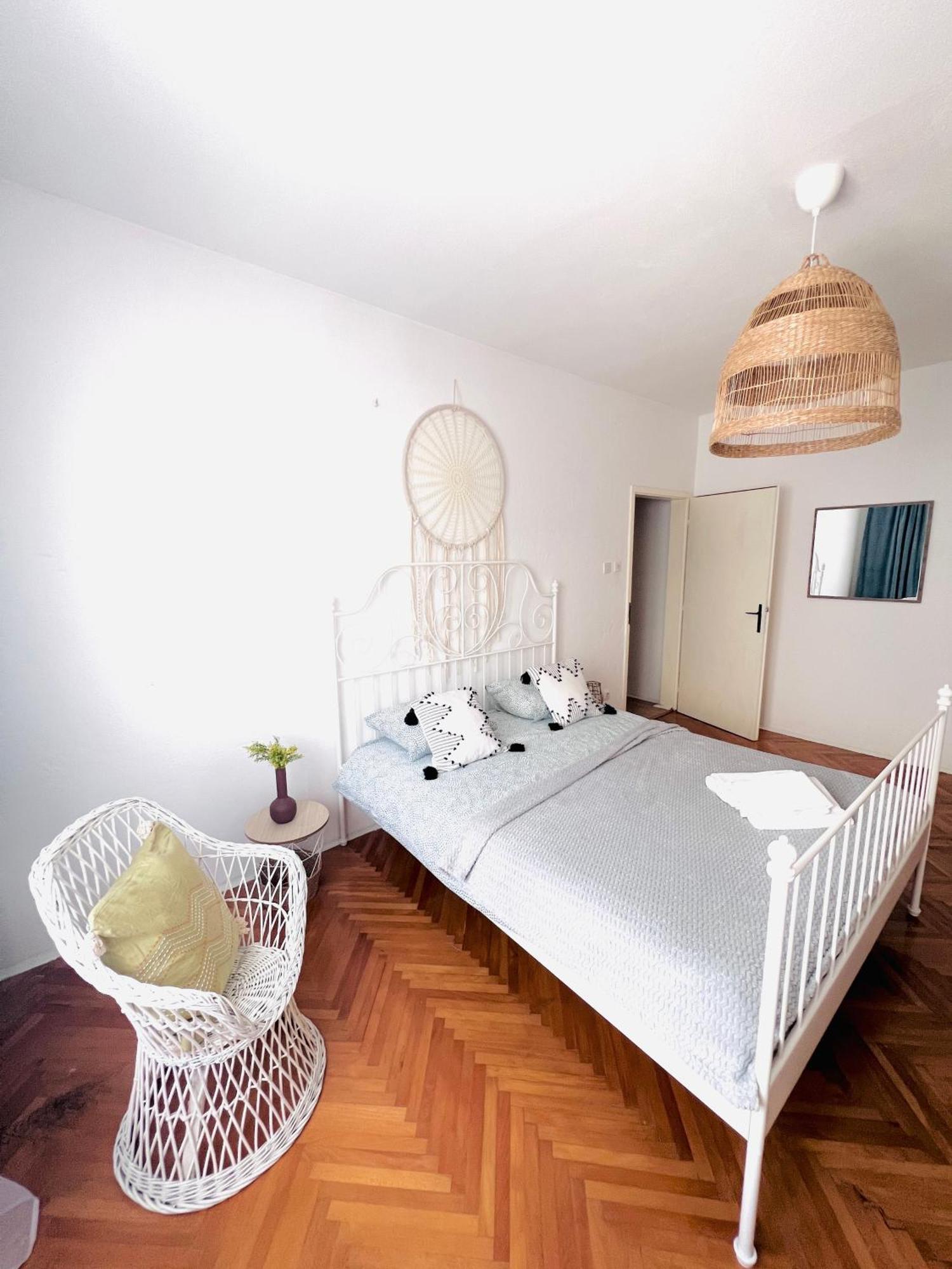 Apartmani-Okrug Gornji-Ciovo 特罗吉尔 外观 照片